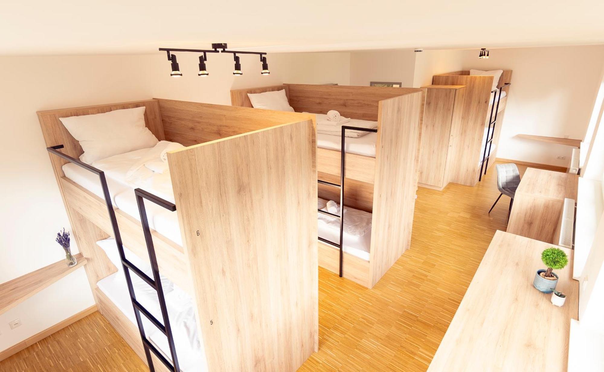 Henrys Sleeping Am Augsburger Eiskanal 외부 사진